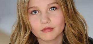 Cast of Song Sung Blue Stars, Roles & Behind-the-Scenes (2025 Film)